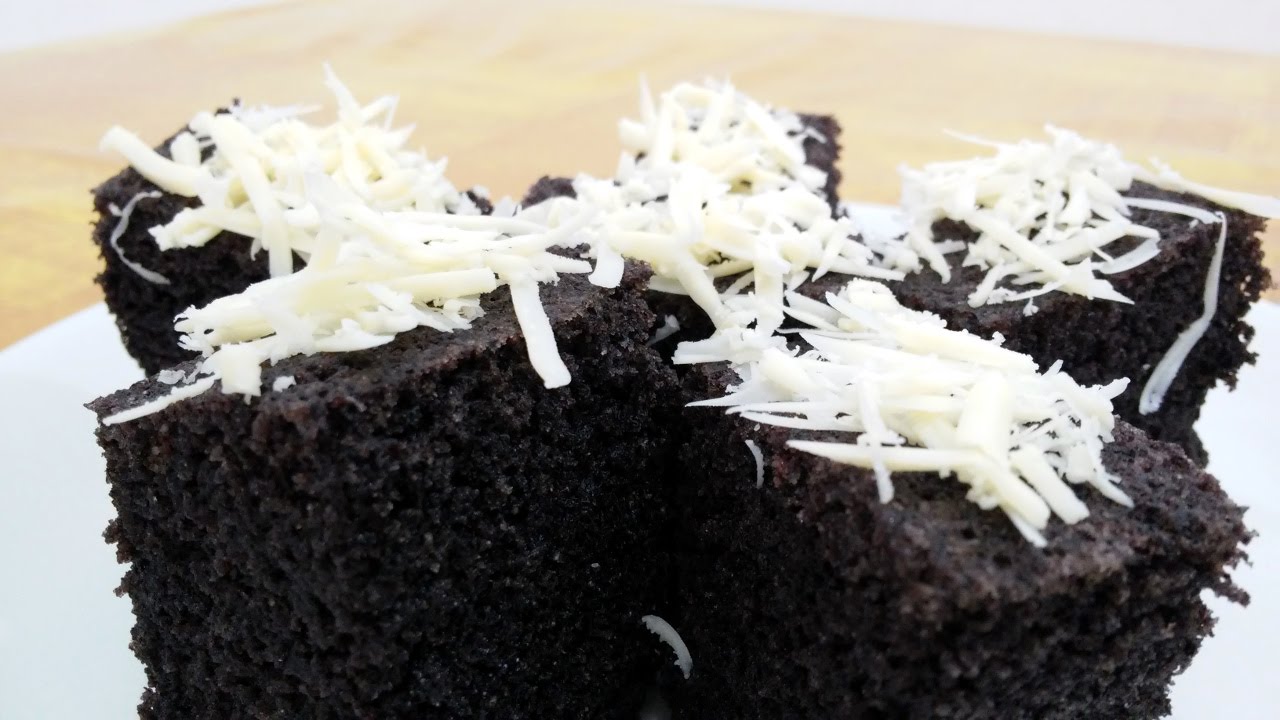 Cara Membuat Bolu Ketan Hitam kukus Toping Keju