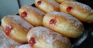Cara Membuat Donat Kentang Empuk Isi Vla Susu Cream