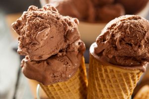 Langkah-langkah Cara Membuat Es Krim Coklat