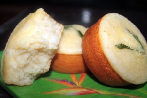 Langkah-langkah Cara Membuat Kue Apem Kukus Praktis Sederhana