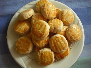 Cara Membuat Kue Mentega Kacang