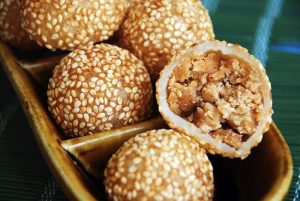 Onde onde isi kacang tanah
