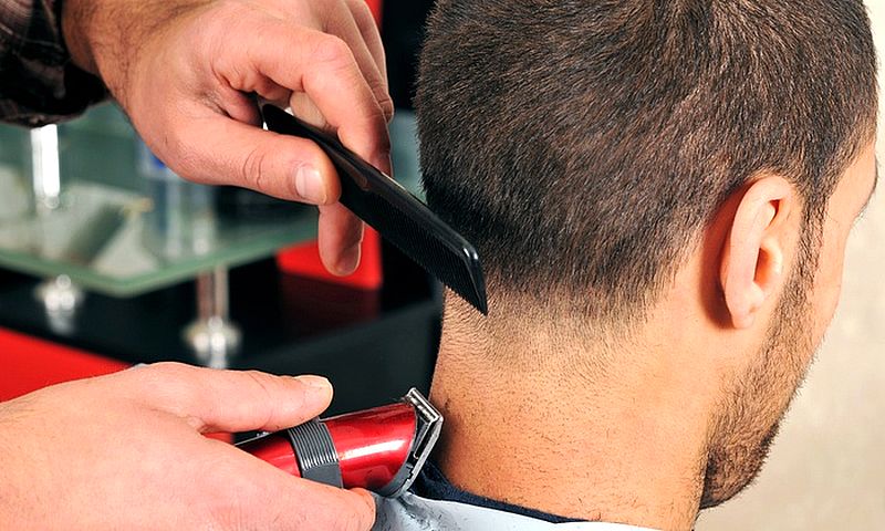 Usaha Pangkas Rambut di rumah