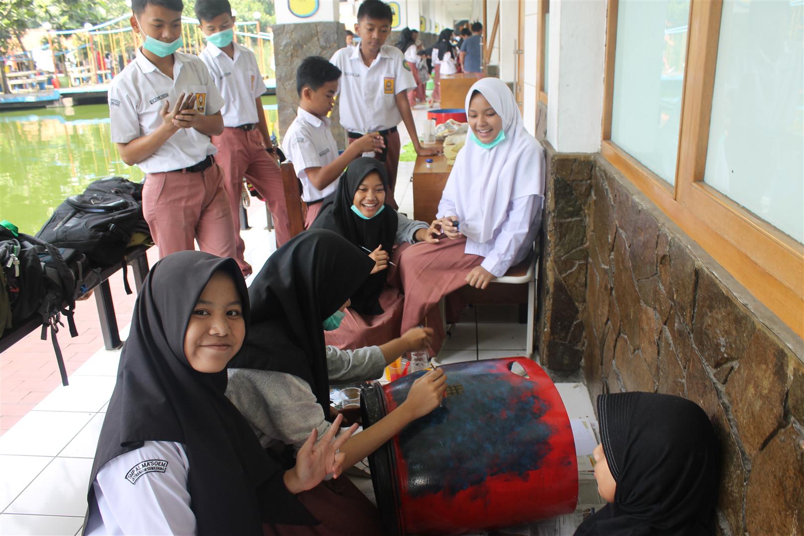 cara mengurangi sampah plastik