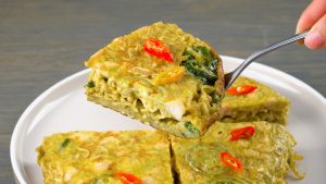 cara membuat pizza mie teflon