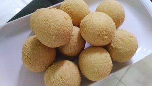 Membuat Tahu Bulat