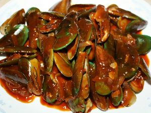 Cara Membuat Kerang Hijau Saus Padang