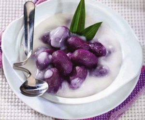 Membuat Kolak Biji Salak Ubi Ungu