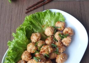 BOLA BOLA DAGING AYAM
