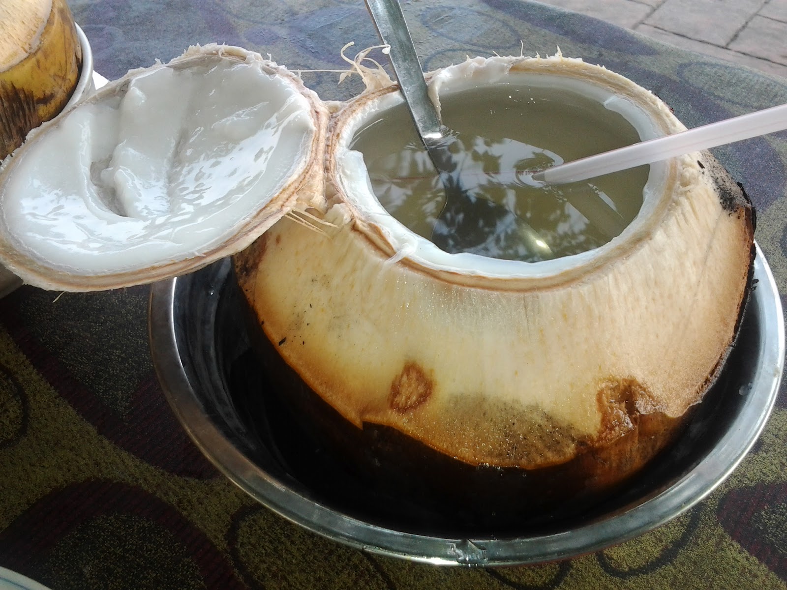 kelapa muda bakar