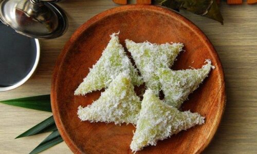 Cara Membuat Lupis Ketan Gula Merah Anti Gagal