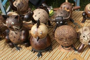 kerajinan dari tempurung kelapa