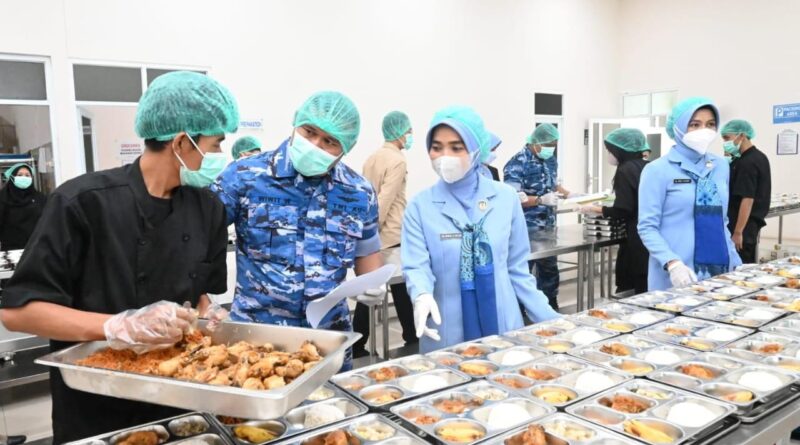 Monitoring Kebersihan Dapur Siang Hari