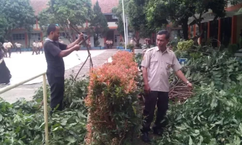 Integrasi Cocomesh dalam Kurikulum Sekolah Hijau