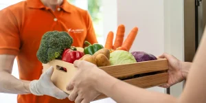 pengiriman makanan tepat waktu
