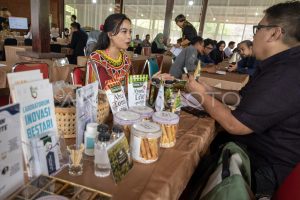 kemitraan antara sekolah dan UMKM