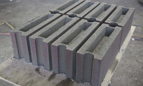Tips Memilih Alat Press Batako untuk Usaha Konstruksi