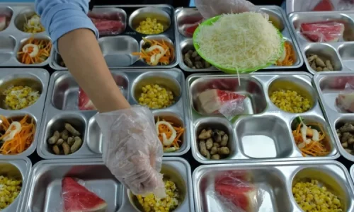 Cara Mengatur Dirty Table Dapur Bersih