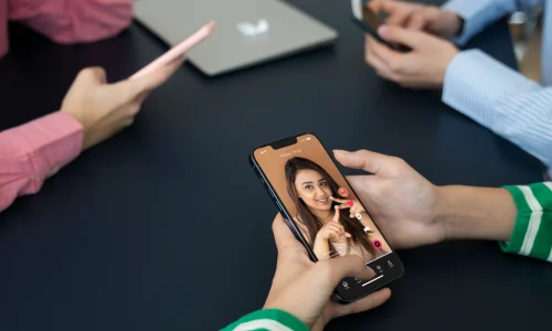 Trik Konsisten Upload Konten Agar Pengikut Bertambah