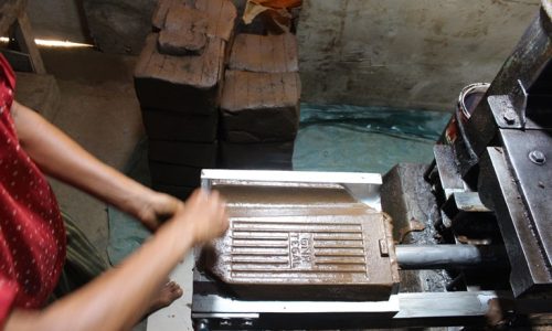 Cara Bikin Genteng Press Rapi Dan Berkualitas Tinggi