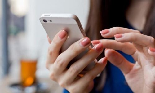 Cara Mengurangi Beban Administrasi HR dengan Sistem Absensi Digital
